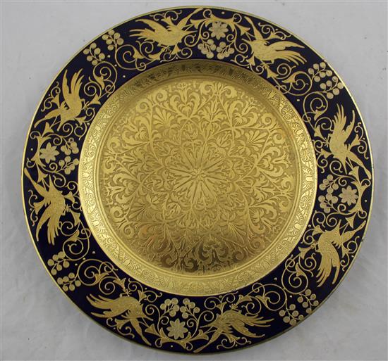 Two German porcelain gilt-decorated cabinet plates, early 20th century, 27cm